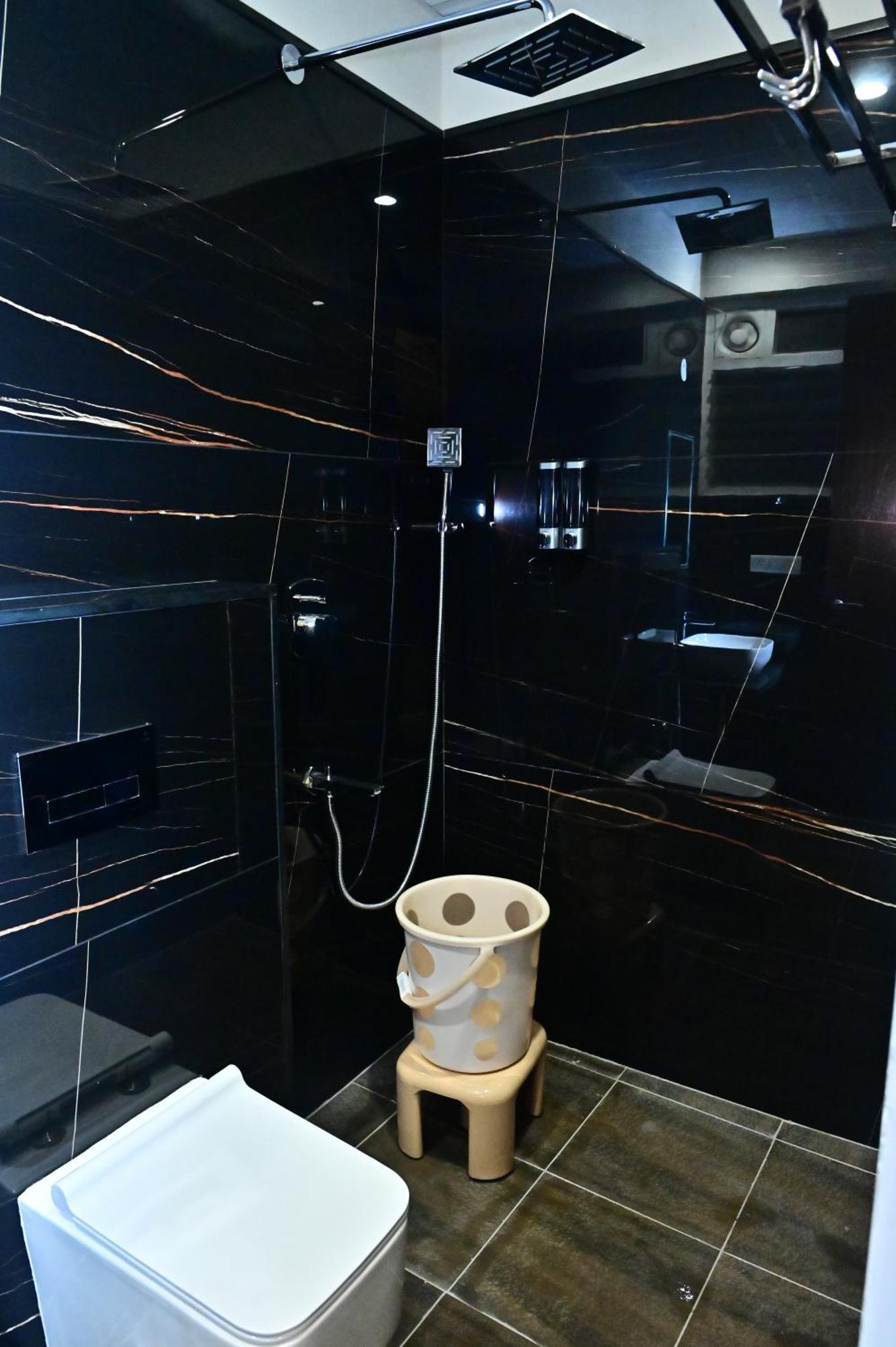 Downtown The Mallika Sapphire จิกมากาลูร์ ภายนอก รูปภาพ
