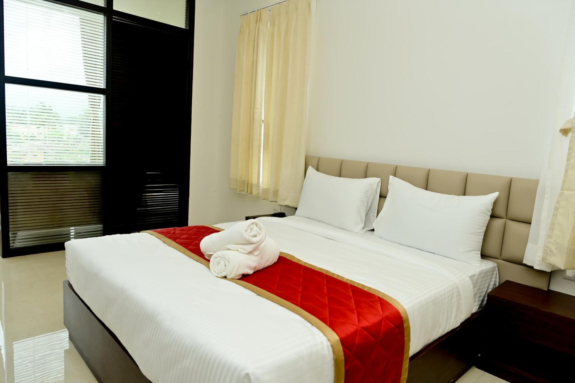 Downtown The Mallika Sapphire จิกมากาลูร์ ภายนอก รูปภาพ