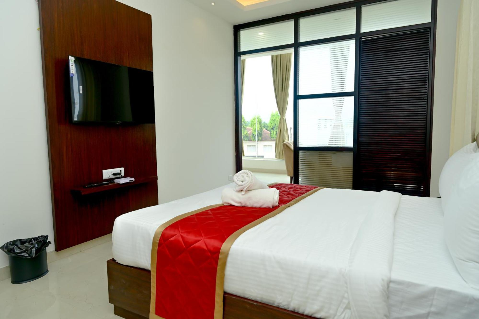 Downtown The Mallika Sapphire จิกมากาลูร์ ภายนอก รูปภาพ
