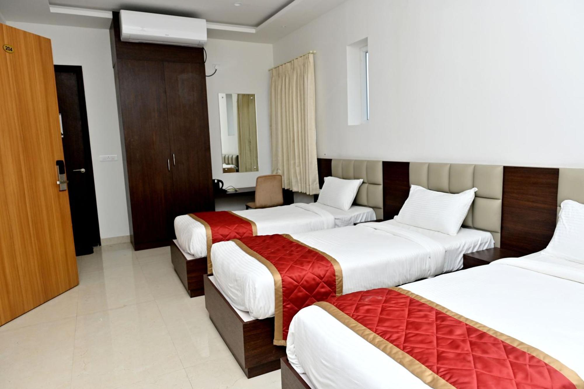 Downtown The Mallika Sapphire จิกมากาลูร์ ภายนอก รูปภาพ